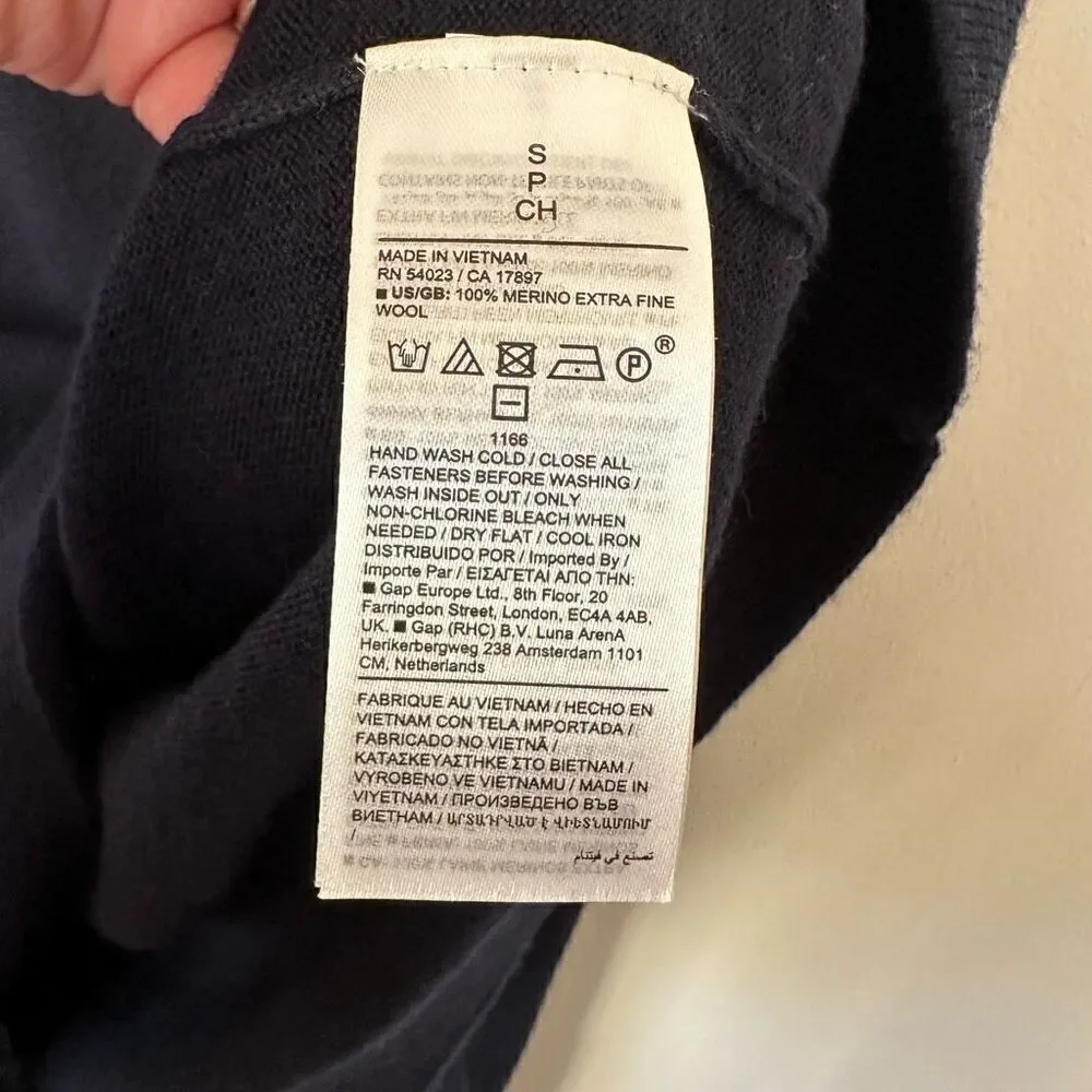 Banana Republic BR Men’s NEW WITH FLAWS Deep Navy Merino Wool Quarter Zip Sweate